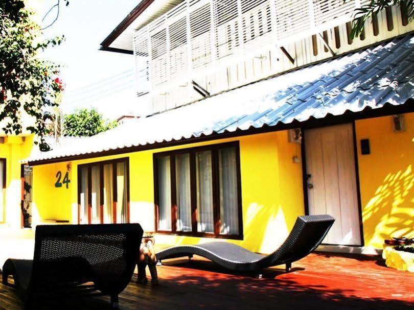 Smile House Guesthouse Chiang Mai Luaran gambar